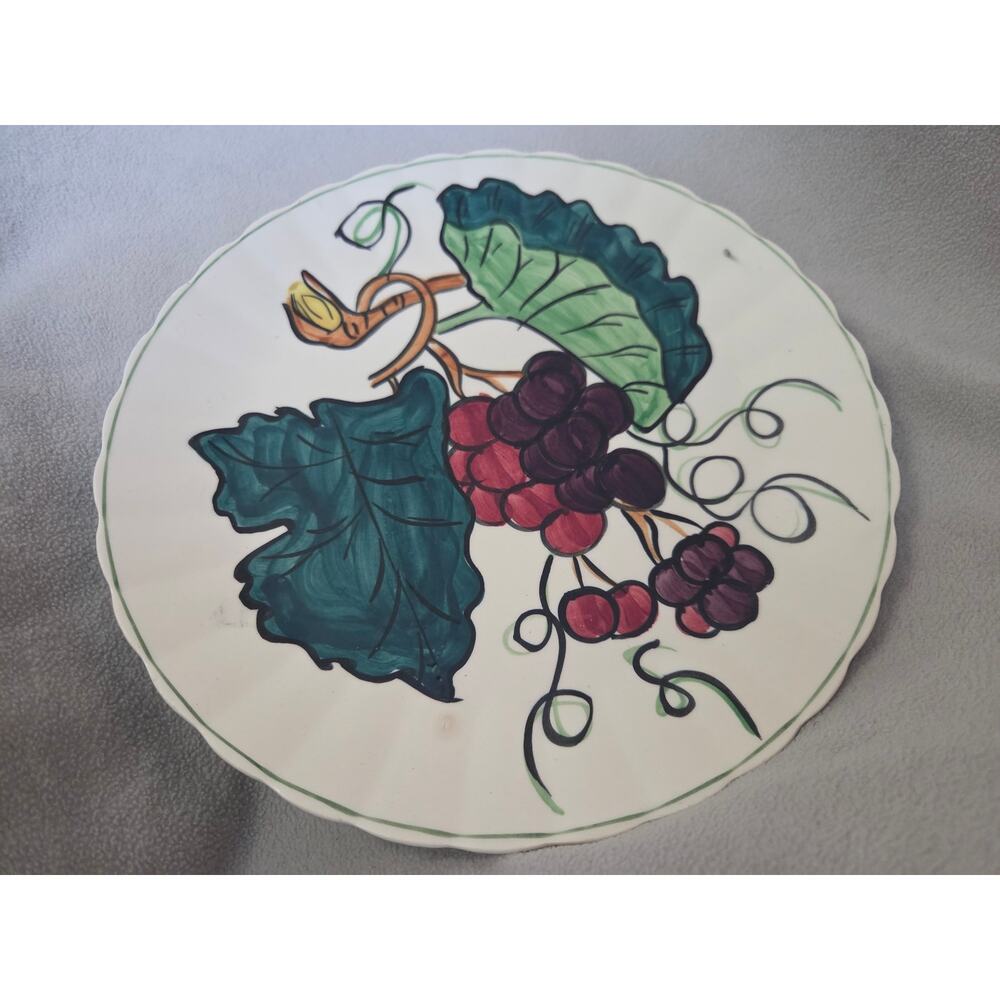 Vtg Blue Ridge Pottery Grape Plate Ribbed Ruffle Edge Green Fruit - Picture 2 of 6